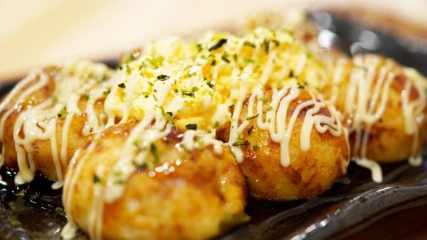 Takoyaki: Japan’s Beloved Octopus Balls – A Street Food Sensation